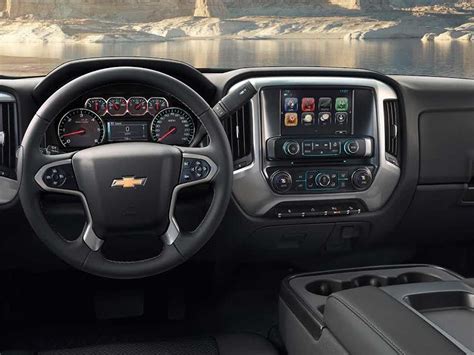 2019 chevy silverado: 2019 Chevy Silverado 2500 High Country Interior