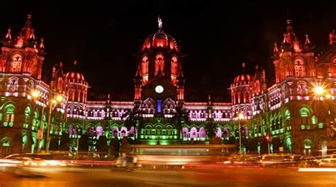 A Pictorial Journey Of Nightlife In Mumbai, The City That Never Sleeps