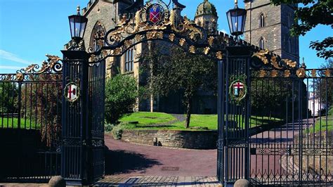 St Columb's Cathedral - Visitor Centres & Museums in Derry~Londonderry ...