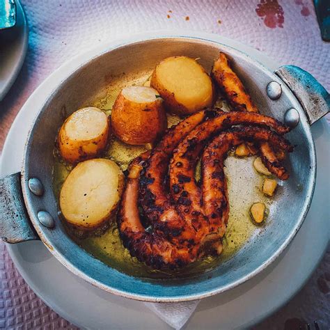 Portuguese Food: 25 Dishes to Try in Portugal (With Recipes)