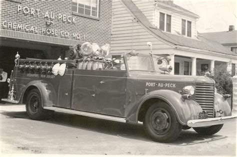 17 Best images about Old Fire Trucks on Pinterest | App, Trucks and ...