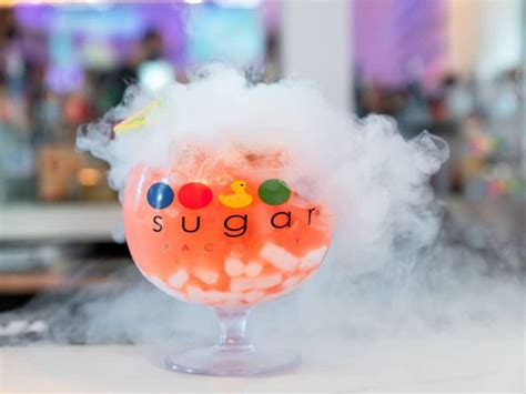 Sweetest restaurant Sugar Factory opens in Dallas with red-carpet hoo ...