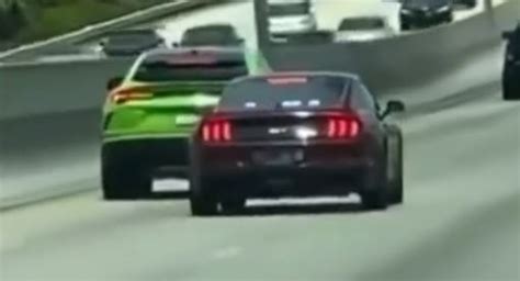 Florida Cops In Undercover Ford Mustang Pull Over Lamborghini Urus ...