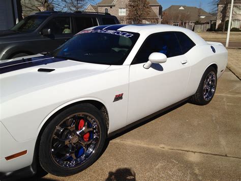 2011 Dodge Challenger SRT8 392 Hemi 1/4 mile Drag Racing timeslip specs ...