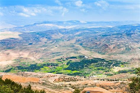 Mittelmeer Sich unterhalten Wandern mount nebo jordan Beunruhigt ...