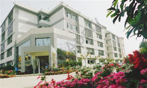 Kr Mangalam Global School, N-Block, Nandi Vithi Road, Greater Kailash-1 ...