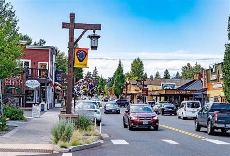 These Small Towns in Oregon Come Alive in Summer | Flipboard