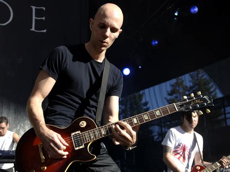 Billy Howerdel talks A Perfect Circle, Ashes Divide and teching for ...