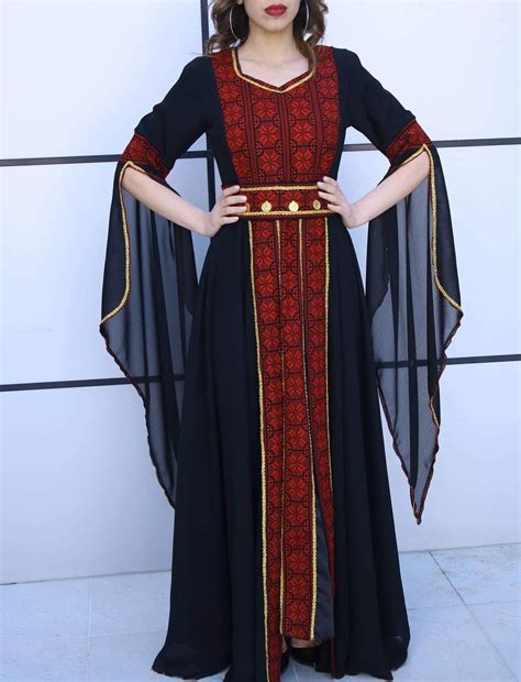 Elegant Palestinian Thobe Maxi Dress Black and Red Charming Embroidery ...