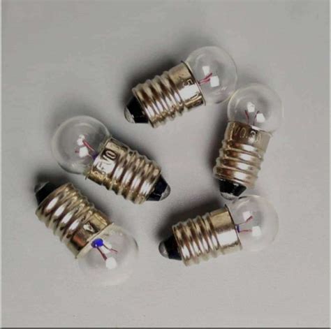 E10 bulb / flashlight bulb for project battery 1.5v used, Per Pc ...