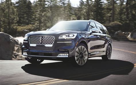 2022 Lincoln Aviator photos - 1/1 - The Car Guide