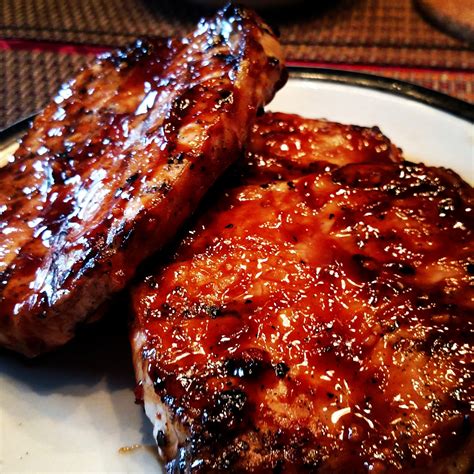 World’s Best Honey Garlic Pork Chops - Crockpot Girl