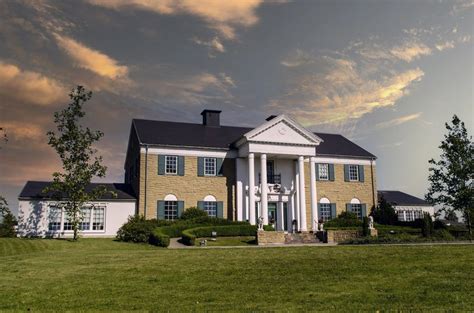 Memphis Mansion | A Tribute to Elvis Presley - The King of Rock'n'Roll