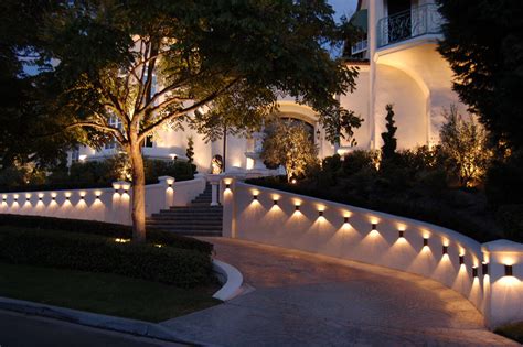 LANDSCAPE LIGHTING | An Architect Explains | ARCHITECTURE IDEAS