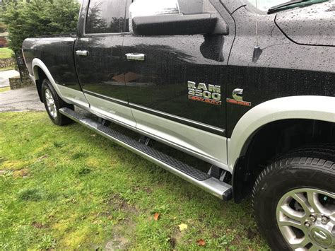 2015 Dodge Ram 3500 Running Boards