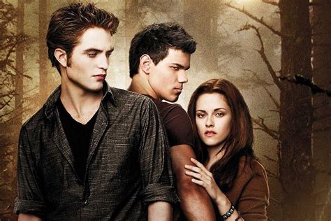 'Twilight' Cast 10 Years Later: Where Are They Now?