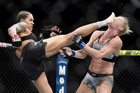 Top Ten Earning Women's MMA Fighters - The Sports Daily