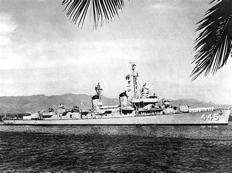 File:USS Fletcher (DD-445) at Pearl harbor, 1964.jpg - Global wiki ...