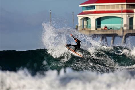 Surfing in Huntington Beach | Surf Lessons, Gear Rentals, and more