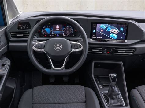 VW Caddy Interior | Get To Know The New Caddy 5 Range | Blog Article