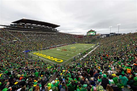 Oregon Football: September schedule coming together