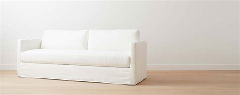 the homenature montauk sofa