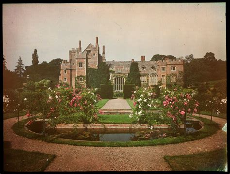 Autochrome Lumière: Autochrome Lumière was the first commercially ...