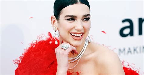 Dua Lipa Reveals the Signature Scent That She Always Gets Compliments ...