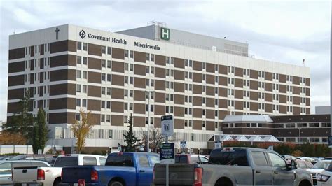 Edmonton Hospital Sees COVID-19 Outbreak | NoVa Caps