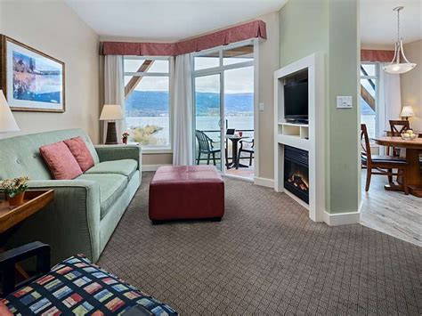 Summerland Waterfront Resort Hotel | Okanagan Resorts