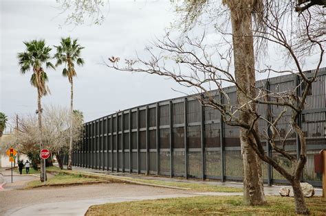 How Crossing the Bridge to Matamoros Got Complicated - The New York Times