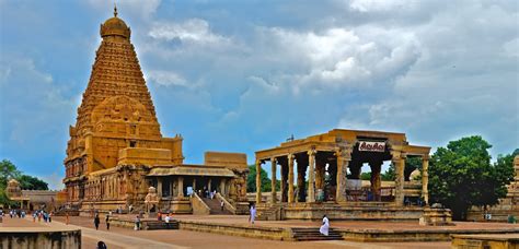 Tanjore Brihadeeswarar Temple