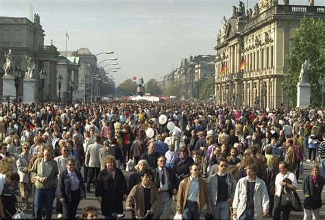 Germany holds scaled-down 30th reunification anniversary | Daily Sabah