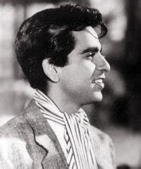 Biographies : BIOGRAPHY- DILIP KUMAR