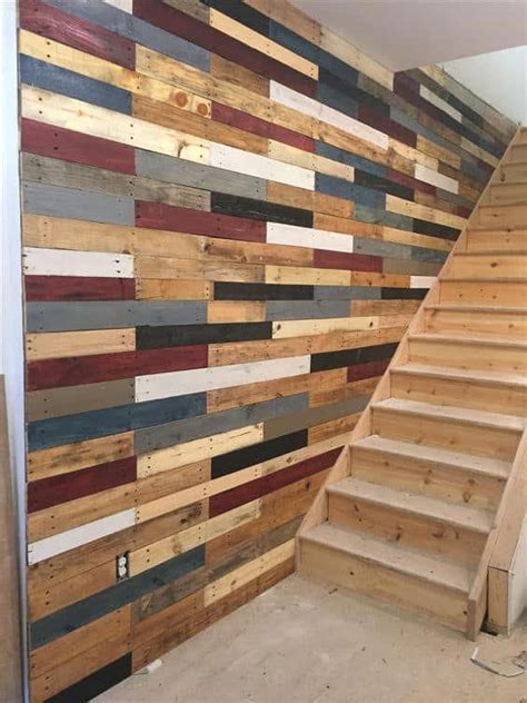 Pin by Jennifer Graham on Pallet Decorating | Wood pallet wall, Pallet ...