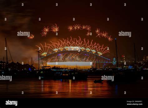 2023 sydney fireworks hi-res stock photography and images - Alamy