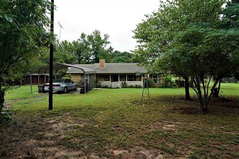 515 County Road 1103, Maud, TX 75567 | Trulia