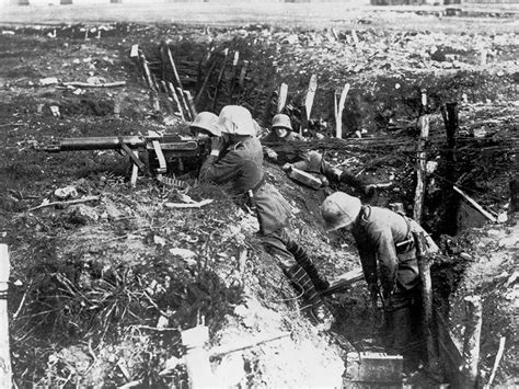 Weapons of World War I | Britannica