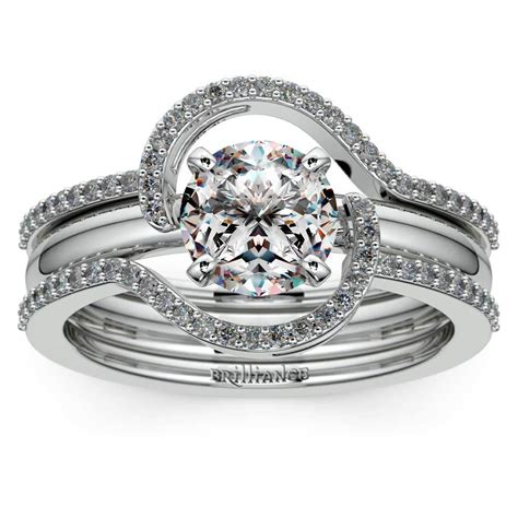 Halo Ring Guard Bridal Set in 950 Platinum