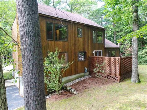 Milford, NH Real Estate - Milford Homes for Sale | realtor.com®