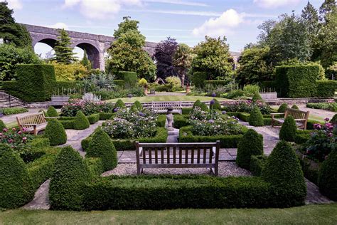 Kilver Court: English Garden of the Week - The English Garden