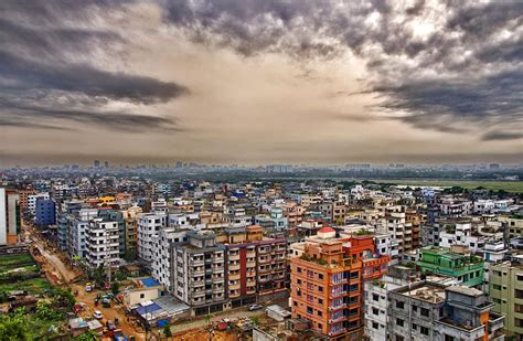 this is another photo of cloudy Dhaka Bangladesh. [2500x1633] [OC ...