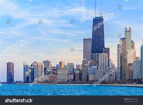 Chicago Skyline Chicago Downtown Skyline Dusk Stock Photo 222015256 ...