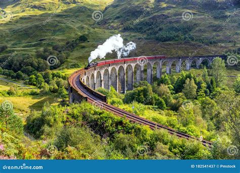 The Jacobite Train Over Glenfinnan Viaduct Editorial Photo ...