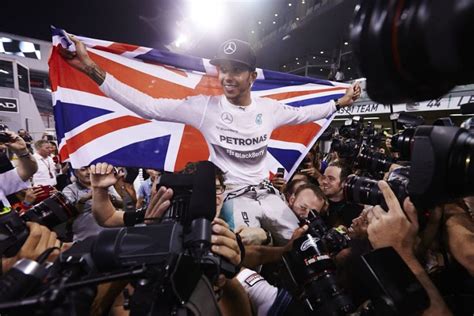 Lewis Hamilton Biography - GPFans.com