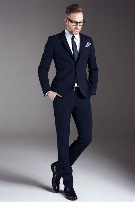 Navy blue. Lawyer look. | Blue suit outfit, Navy blue suit outfit ...