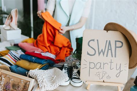 9 Ways To Host The Perfect Clothes Swap Party - The Ethicalist