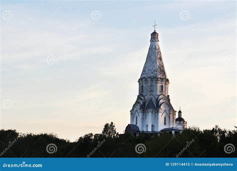 Church of the Ascension, Kolomenskoye at Sunset, Moscow Stock Image ...