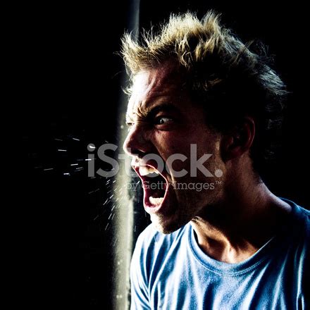 Foto De Stock Angry Young Man Gritando Y Escupiendo | Libre De Derechos ...