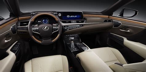 2018北京車展：強化操駕性能的新世代高級車，Lexus ES 第七代正式發表！ - CarStuff 人車事